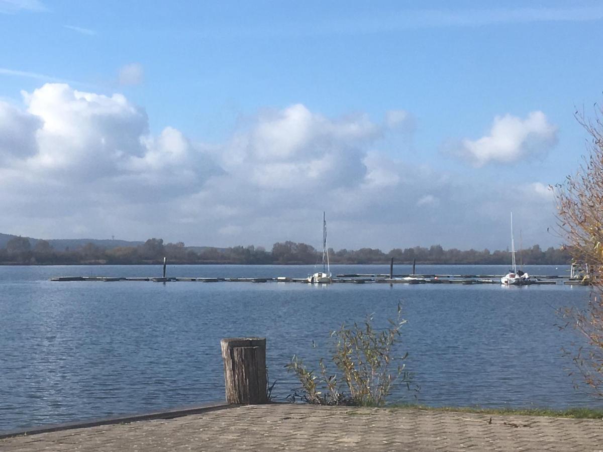 Ferienwohnung Fraenkisches Seenland - Fewo Antje Mitteleschenbach Extérieur photo